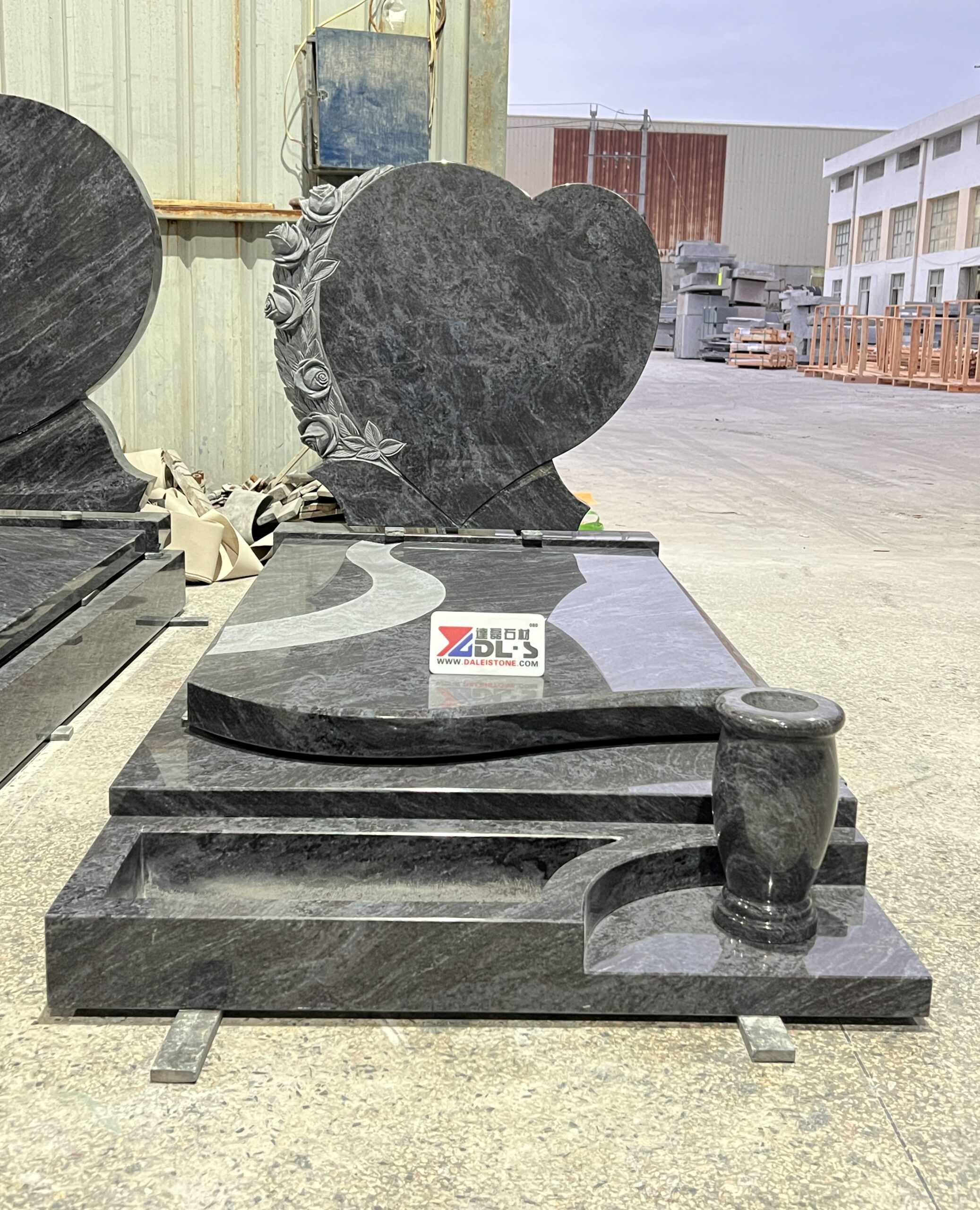 Carved Rose Heart Shape Bahama Blue Granite Tombstone 4 Carved Rose Heart Shape Bahama Blue Granite Tombstone 4