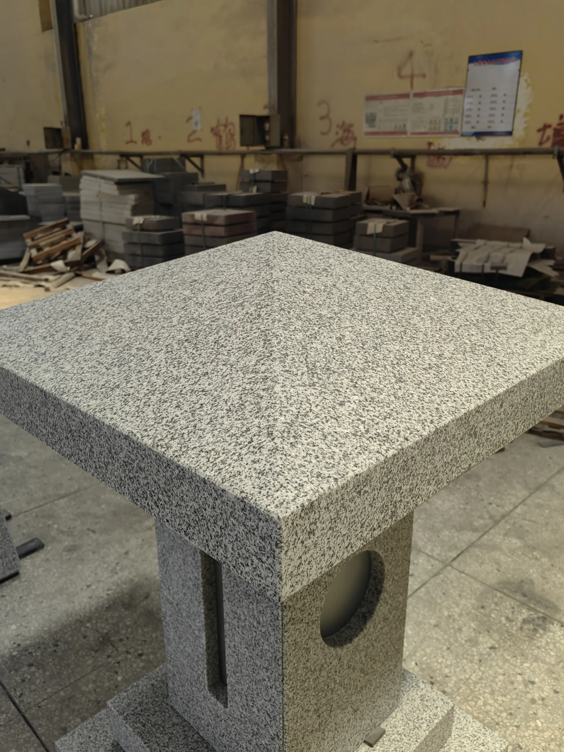 G603 Granite Memorial Lantern for Cemetery Decor 5